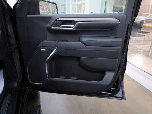 New 2026 Chevrolet Silverado 1500 RST AWD/4WD image 39