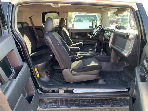 Used 2007 Toyota FJ Cruiser 4WD image 15