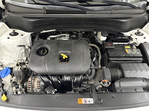 Used 2021 Kia Seltos EX image 8