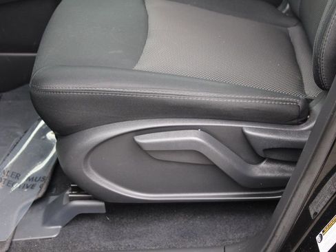 Used 2019 Nissan Pathfinder S image 15