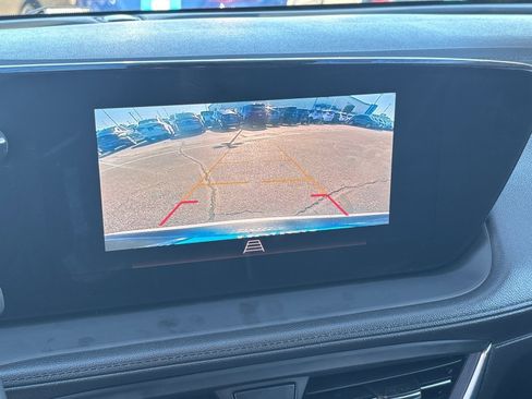 Used 2024 Buick Encore GX Preferred image 24