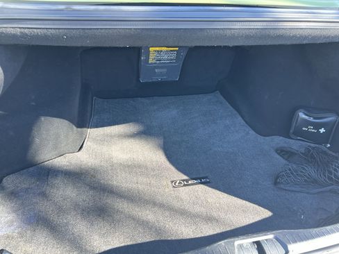 Used 2016 Lexus LS 460 L image 33