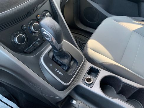 Used 2014 Ford Escape SE FWD image 19