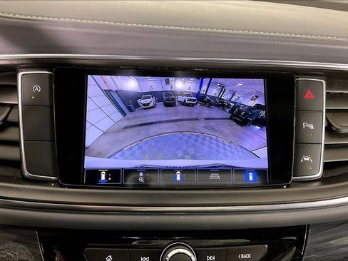 Used 2022 Buick Enclave Premium image 30