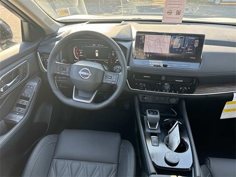 New 2026 Nissan Rogue Platinum w/ Platinum Premium Package image 17