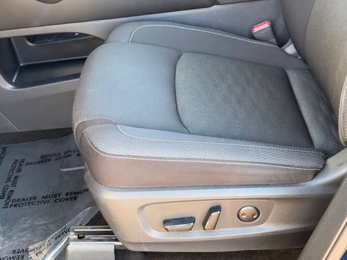 Certified 2024 Nissan Pathfinder SV FWD image 19