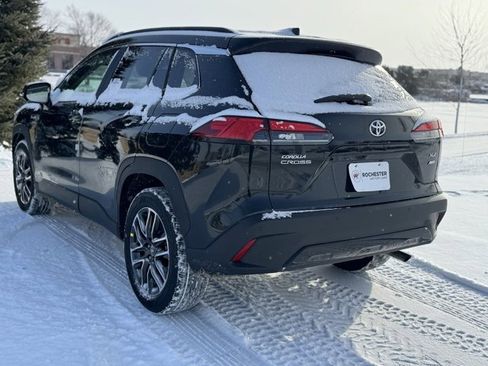 New 2026 Toyota Corolla Cross XLE image 40