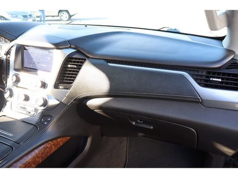 Used 2018 Chevrolet Tahoe Premier w/ RST 6.2L Performance Edition image 18