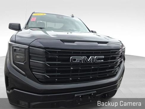 Used 2024 GMC Sierra 1500 Elevation w/ Preferred Package AWD/4WD image 3