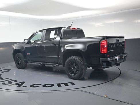 Used 2022 Chevrolet Colorado Z71 w/ Z71 Midnight Edition AWD/4WD image 7