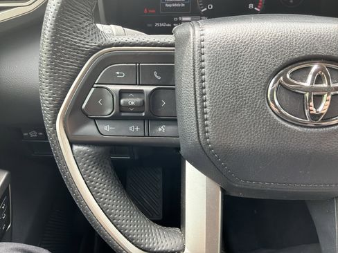 Used 2025 Toyota Tundra Limited w/ TRD Off-Road Package AWD/4WD image 19