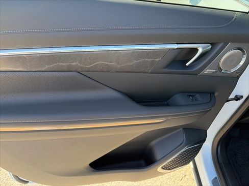 New 2026 Buick Enclave Avenir w/ Super Cruise Package image 12