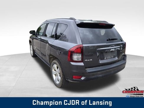 Used 2014 Jeep Compass Latitude AWD/4WD image 4