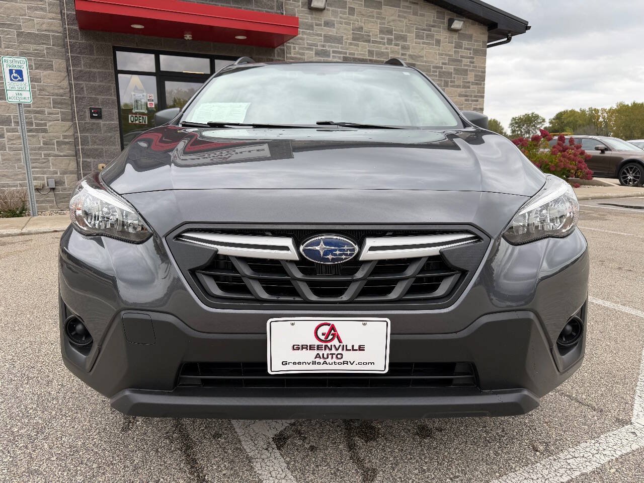 Used 2023 Subaru Crosstrek 2.0i AWD/4WD image 2