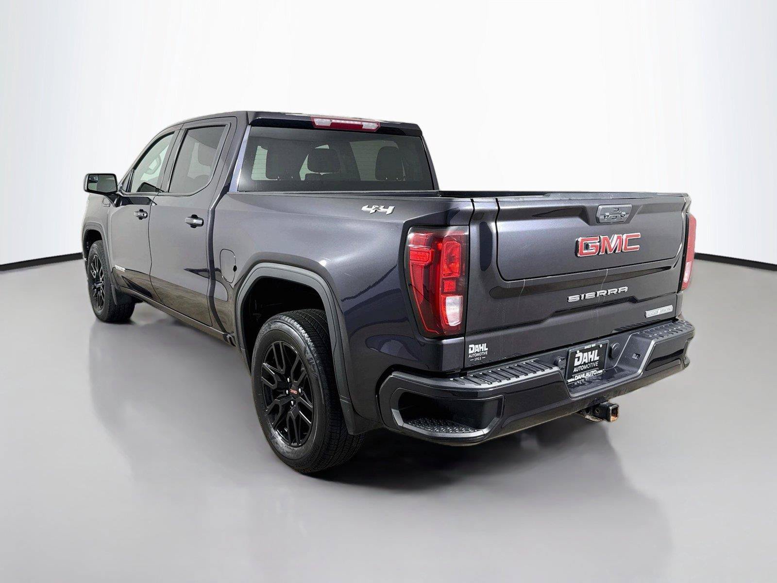 Used 2023 GMC Sierra 1500 Elevation AWD/4WD image 10