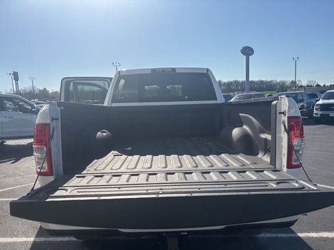 Used 2021 RAM 2500 Big Horn w/ Level 1 Equipment Group image 43