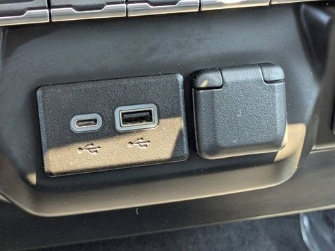 Used 2021 Chevrolet Silverado 1500 Custom Trail Boss w/ Realtree Special Edition image 20