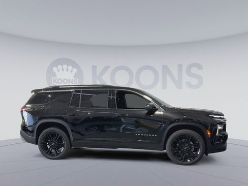 New 2026 Chevrolet Traverse LT w/ Enhanced Driving Package image 12