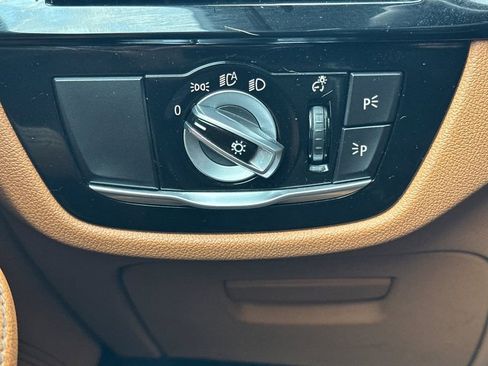 Used 2022 BMW 530i RWD image 30