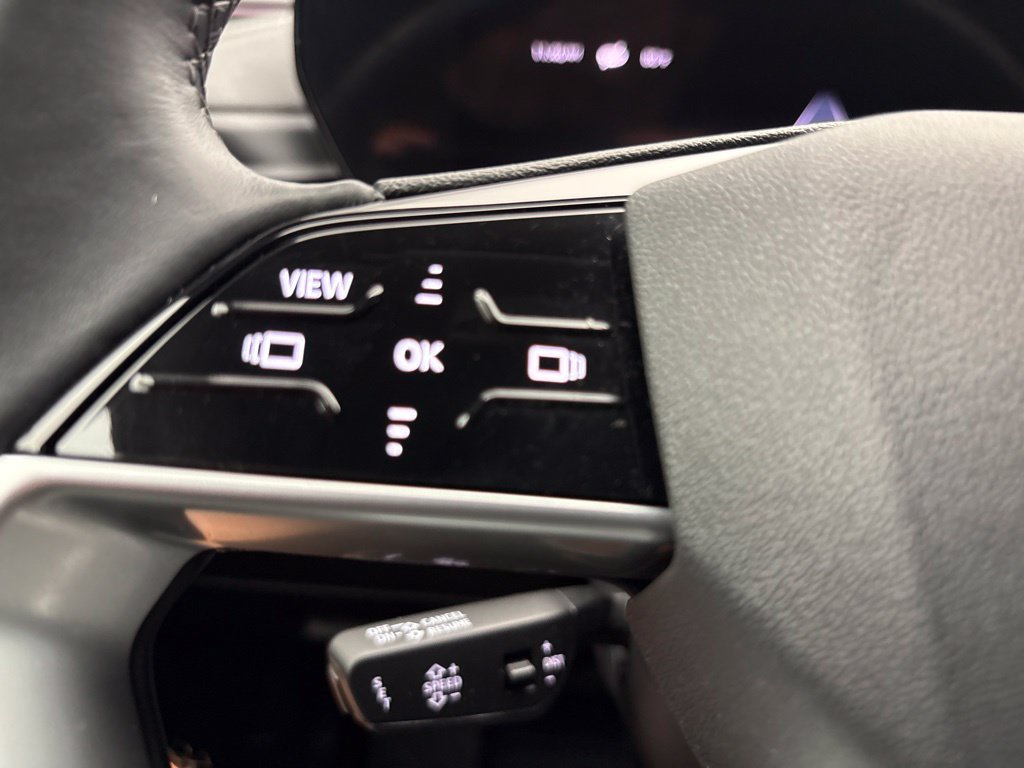 Used 2025 Audi Q5 Premium w/ Convenience Package AWD/4WD image 38