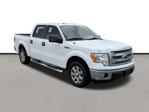 Used 2014 Ford F150 XLT w/ XLT Chrome Package RWD image 3