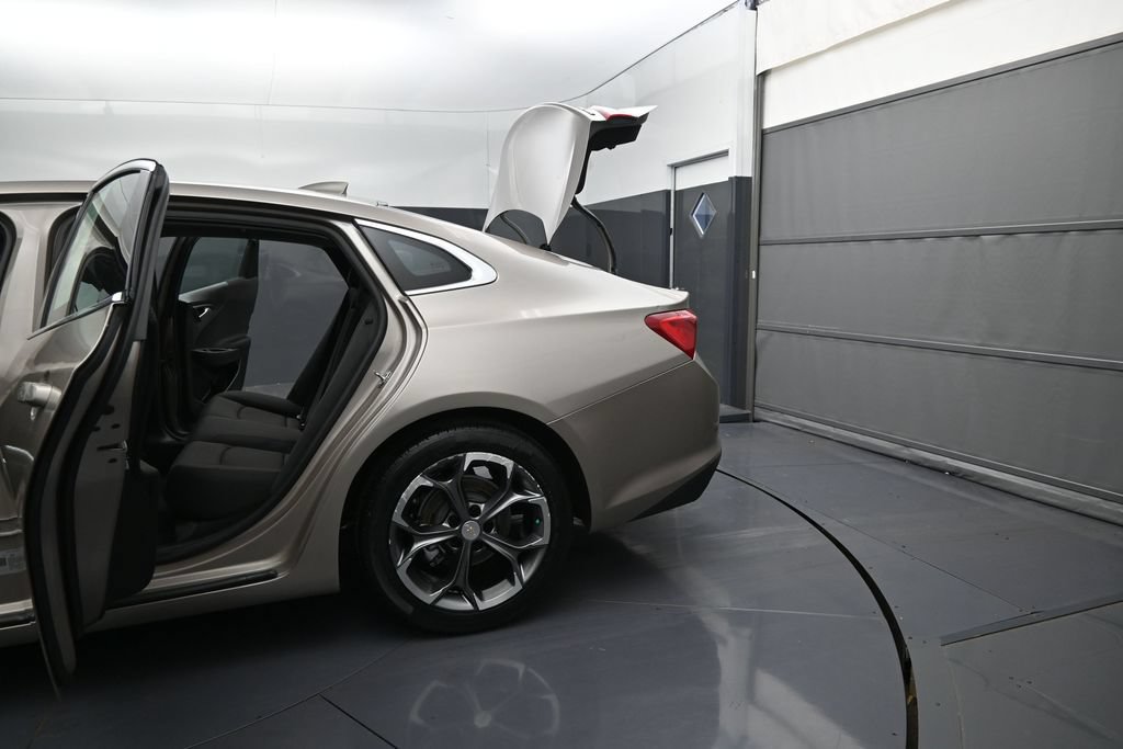 Certified 2023 Chevrolet Malibu LT FWD image 12