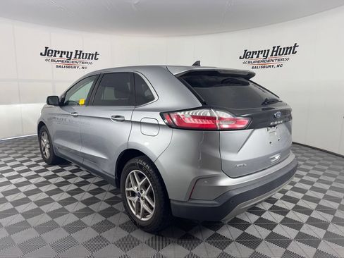 Used 2021 Ford Edge SEL FWD image 9