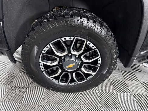 Used 2022 Chevrolet Silverado 3500 LT w/ All Star Edition image 7