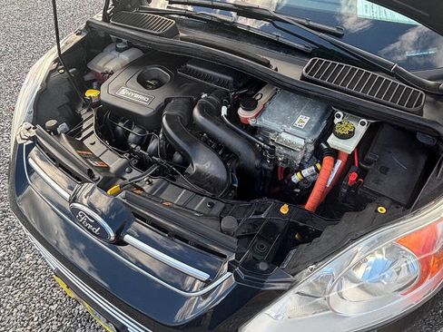 Used 2013 Ford C-MAX SEL image 10