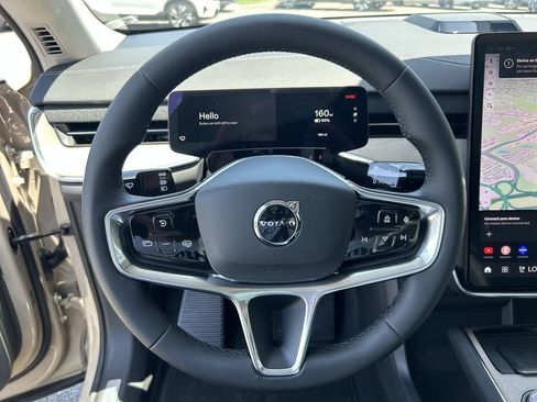 Certified 2025 Volvo EX90 Plus AWD/4WD image 17
