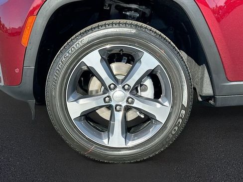 New 2026 Jeep Grand Cherokee Limited w/ Luxury Tech Group II image 20