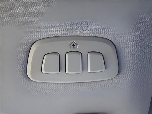 Used 2023 Ford Mustang Mach-E Premium image 29