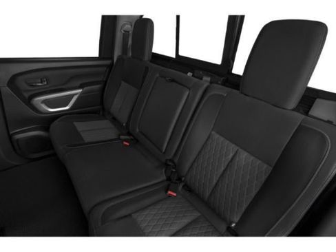 Used 2022 Nissan Titan SV AWD/4WD image 13