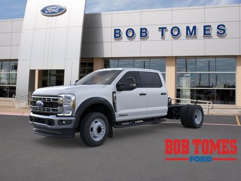 New 2026 Ford F450 XLT w/ XLT Value Package AWD/4WD image 1
