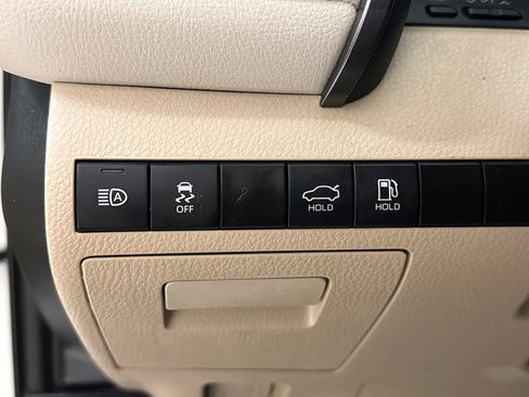 Used 2023 Toyota Camry LE FWD image 20
