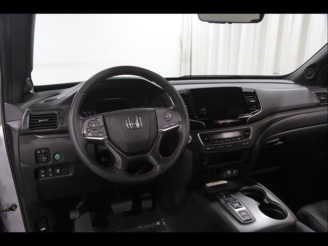 Used 2022 Honda Passport TrailSport image 6