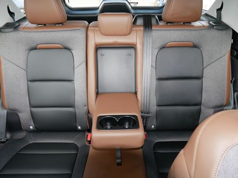 Used 2024 Ford Bronco Sport Outer Banks w/ Tech Package image 13