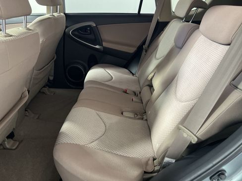 Used 2007 Toyota RAV4 4WD image 19