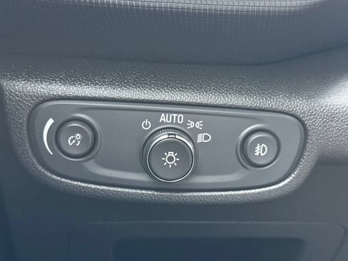 Used 2021 Chevrolet TrailBlazer LT w/ Sun and Liftgate Package AWD/4WD image 32