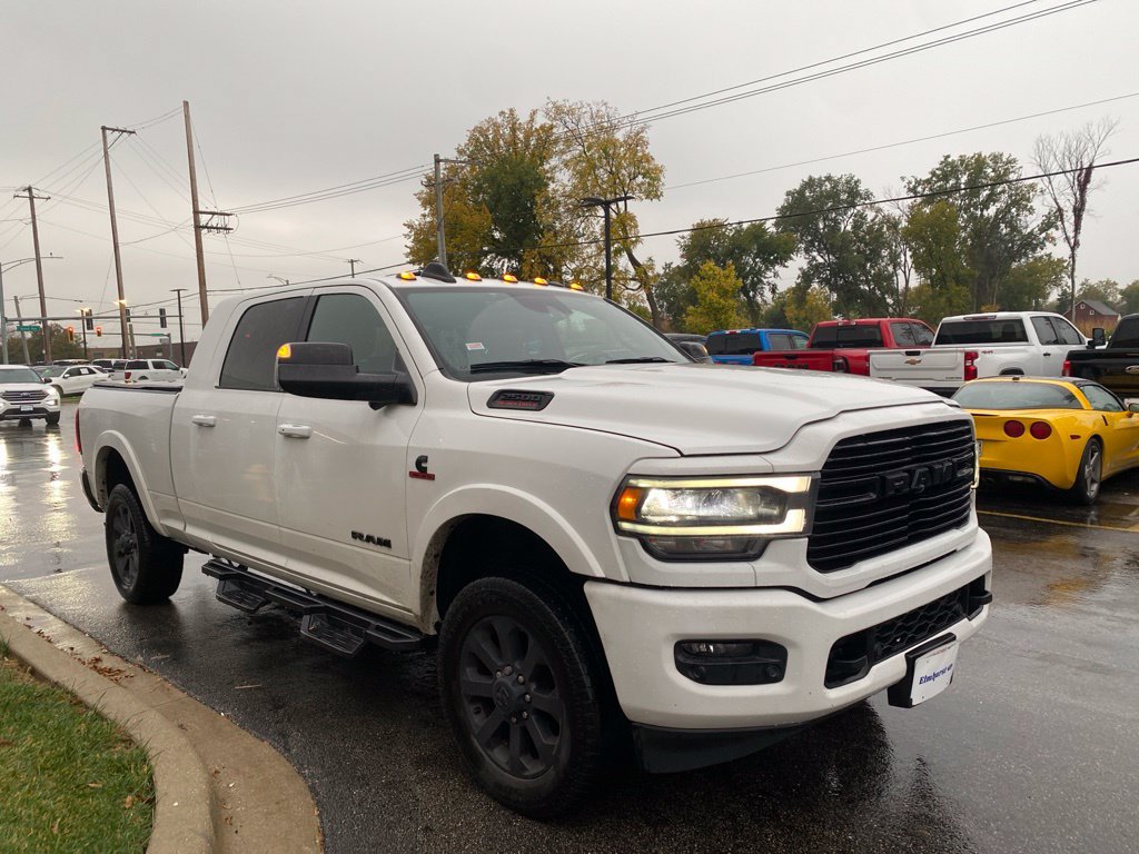 Used 2019 RAM 2500 Laramie w/ Night Edition AWD/4WD image 3