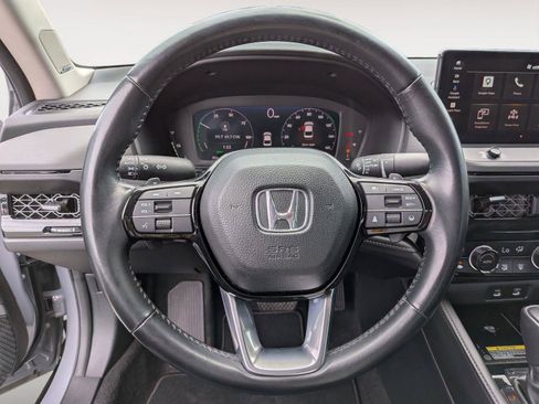 Used 2024 Honda Accord Touring image 42