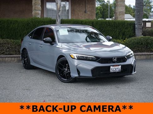 Used 2025 Honda Civic Sport image 2