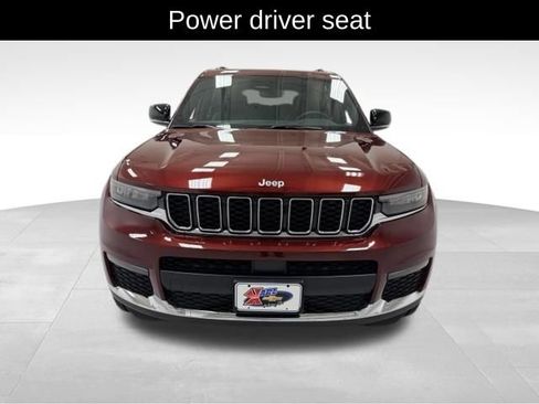 Used 2024 Jeep Grand Cherokee L Limited AWD/4WD image 9