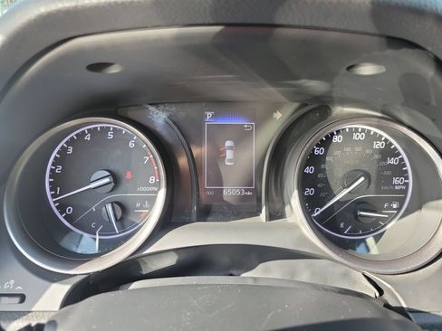 Used 2024 Toyota Camry SE FWD image 30