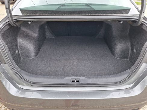 Used 2025 Nissan Altima 2.5 SV FWD image 27