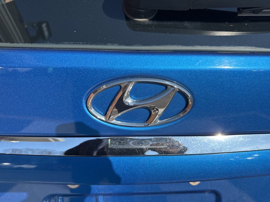 Used 2012 Hyundai Elantra GLS FWD image 37
