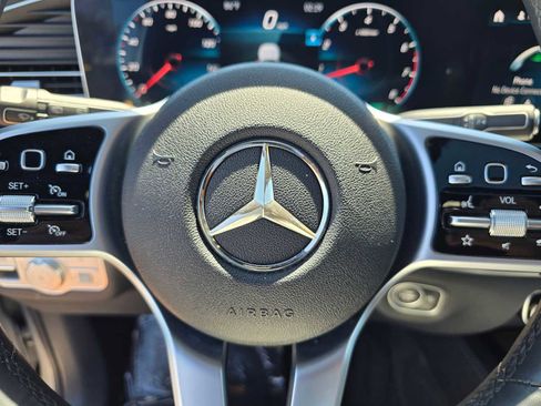 Used 2020 Mercedes-Benz GLS 450 4MATIC image 29