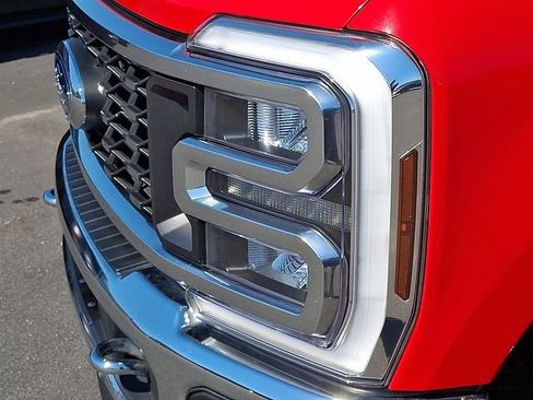 Used 2024 Ford F350 Lariat w/ Lariat Ultimate Package AWD/4WD image 28