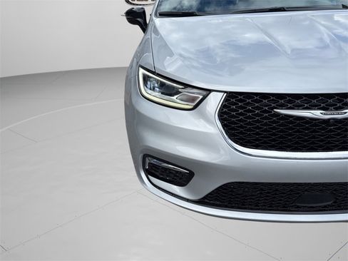 New 2026 Chrysler Pacifica Select image 42