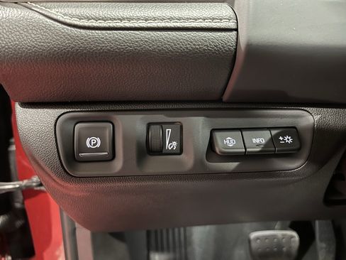 Used 2023 GMC Acadia Denali w/ Denali Ultimate Package image 28